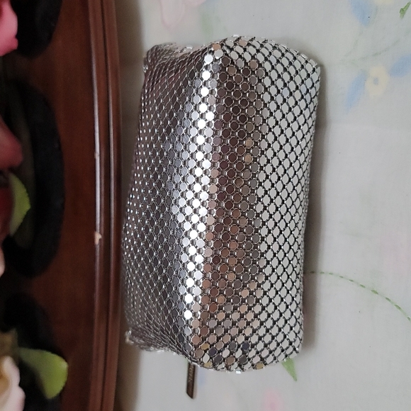 Whiting and Davis Mesh Pouch - Picture 7 of 12